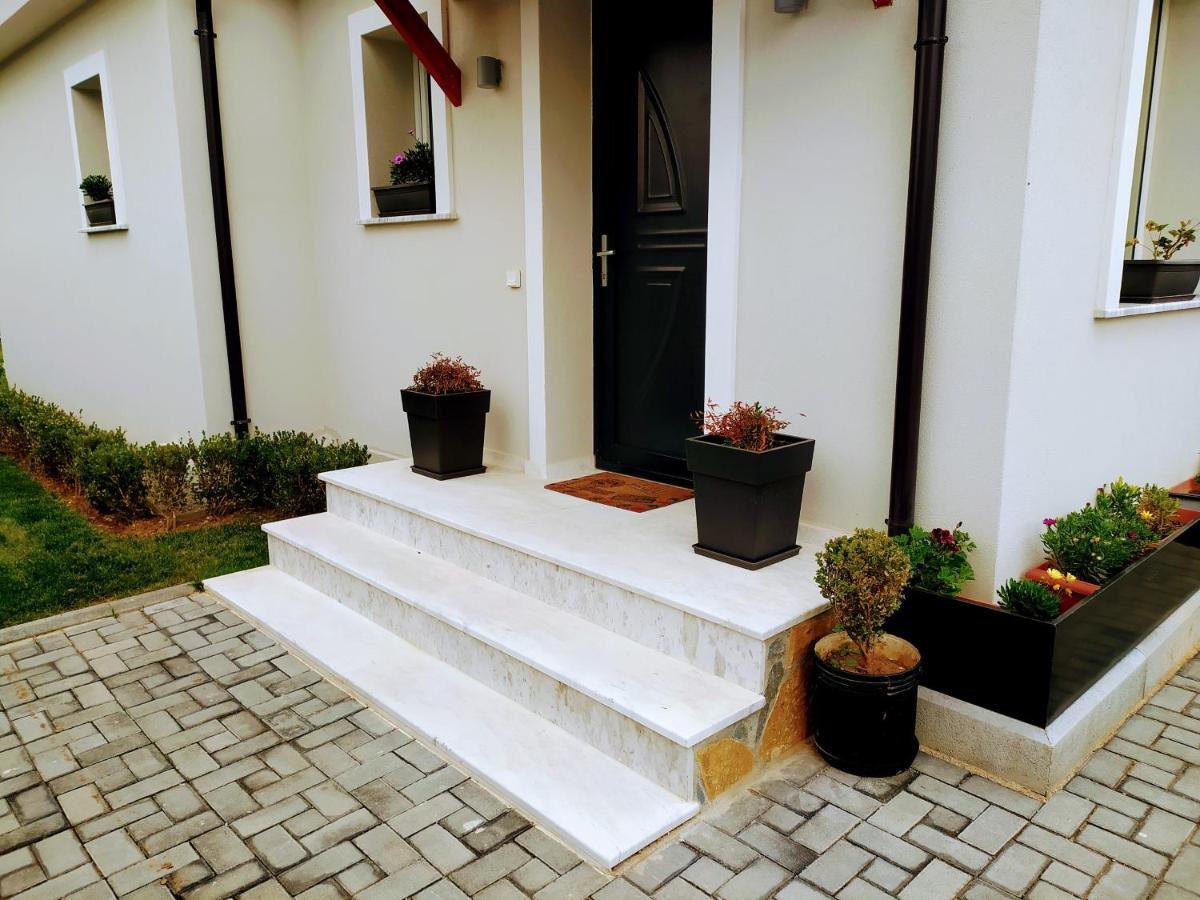 Marena B&B Pogradec Exterior foto